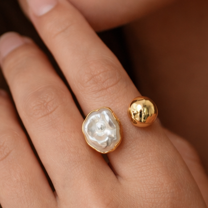18K Gold Plated Waterproof Stainless Steel Ring - 7960: S0OX3T7960