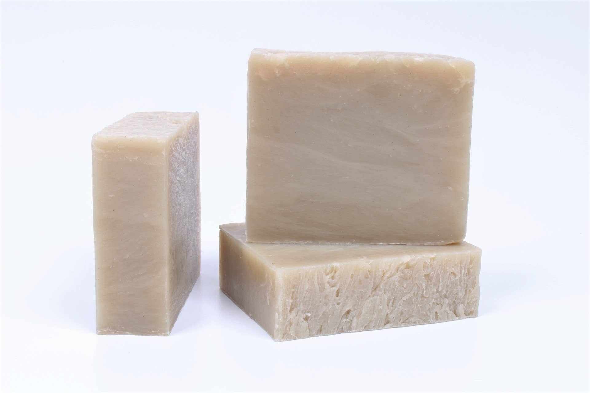Cedar Mint- 4.5 oz Hair & Beard BarWoodsy cedarwood and balsam add war